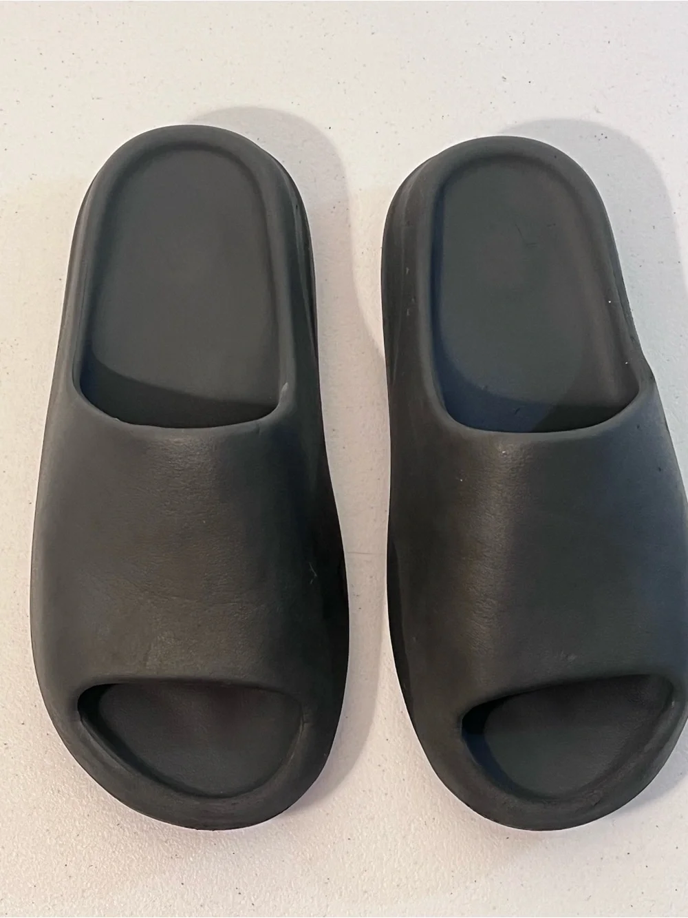 Black Minimal Slide Sandals